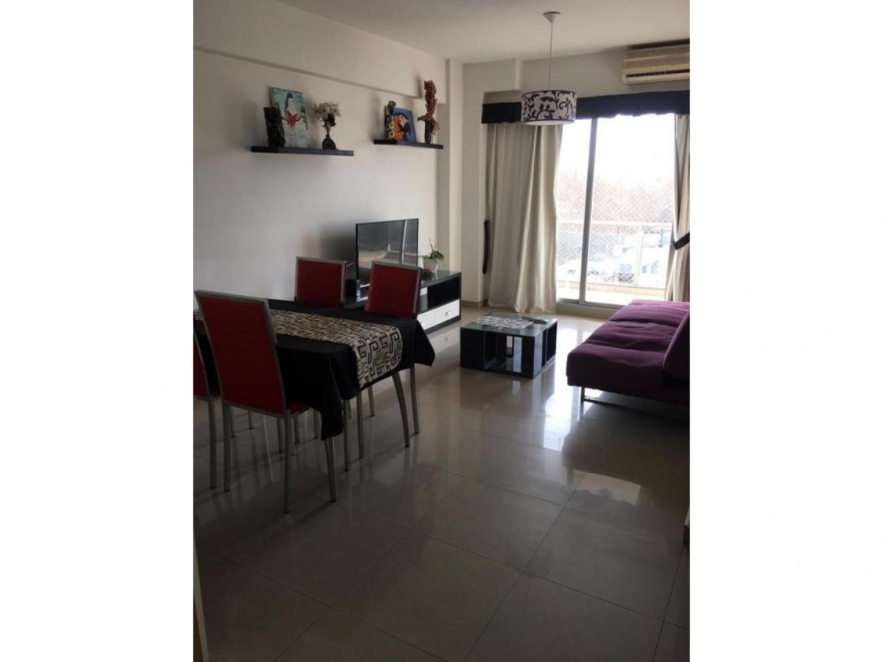 EXCELENTE DEPARTAMENTO 2 AMBIENTES, AMPLIOS Y MUY LUMINOSO