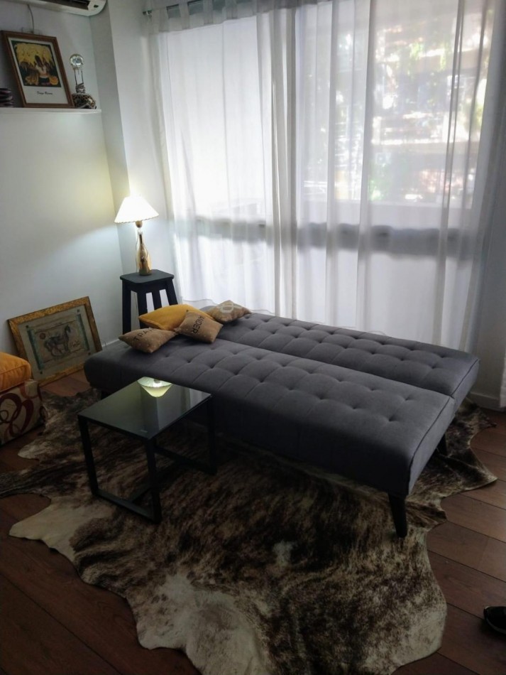 EXCELENTE DEPARTAMENTO AL FRENTE CON BALCON ATERRAZADO